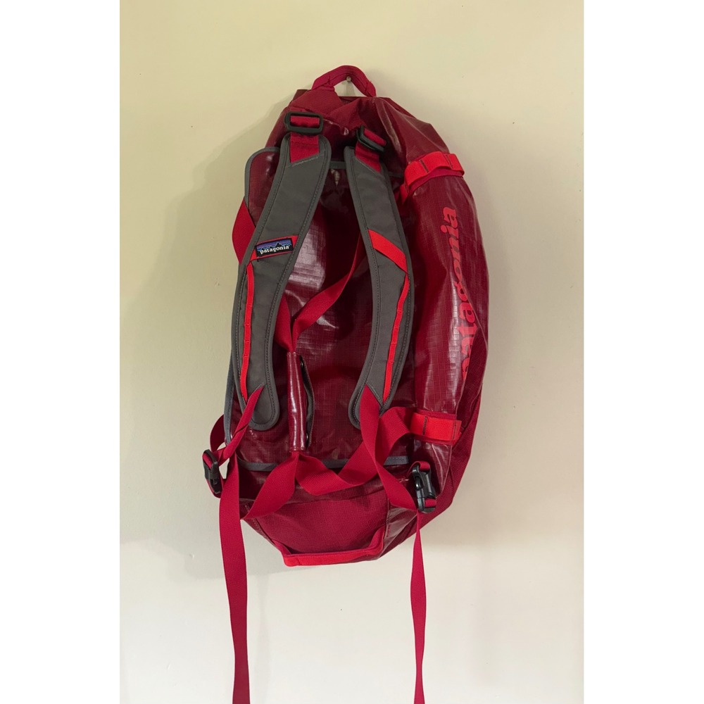 Patagonia Black Hole Duffel 60L Red Backpack Strap Travel Bag 49341 Hiking Camp